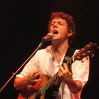 Portrait of Jason Mraz