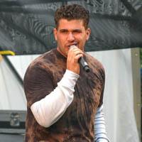 Portrait of Josh Gracin