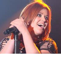 Portrait of Kelly Clarkson