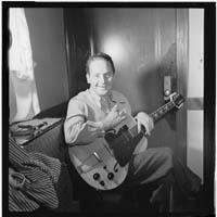 Portrait of Les Paul