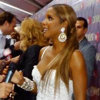 Portrait of Toni Braxton