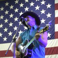 Portrait of Trace Adkins