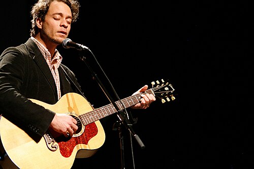 Portrait of Amos Lee