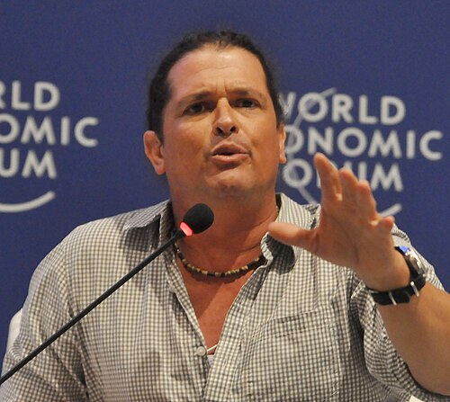 Portrait of Carlos Vives