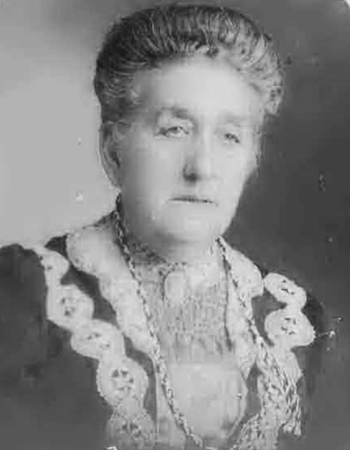 Portrait of Clara Gottschalk Peterson