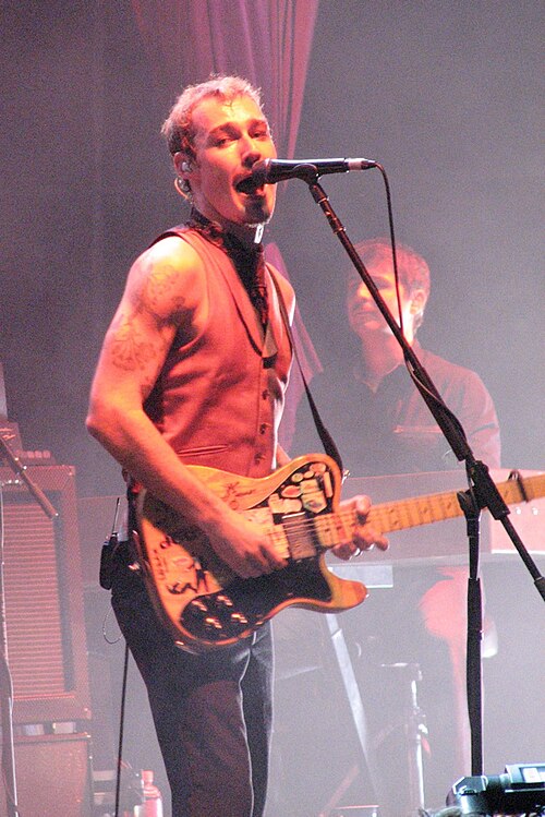 Portrait of Daniel Johns