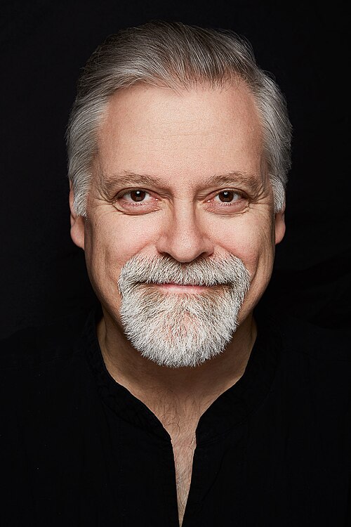 Portrait of Daron Hagen