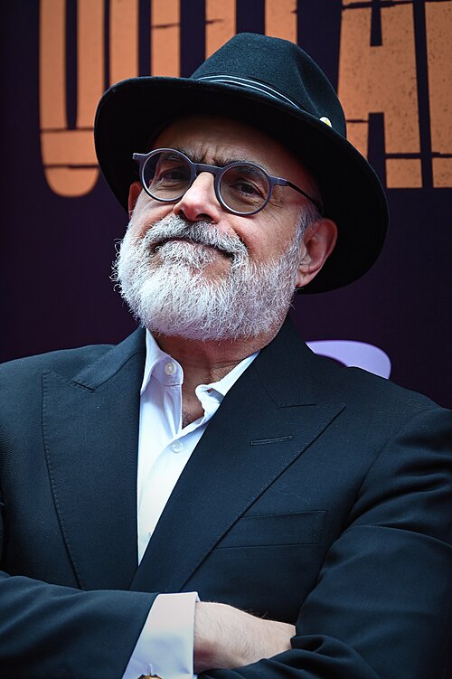 Portrait of David Yazbek