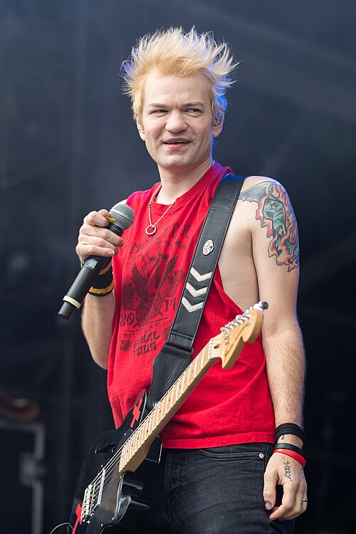 Portrait of Deryck Whibley