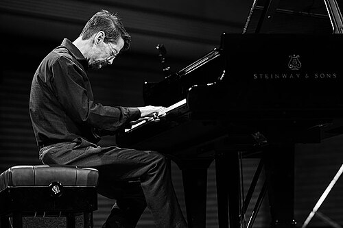 Portrait of Fred Hersch