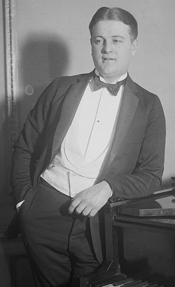 Portrait of Gene Austin