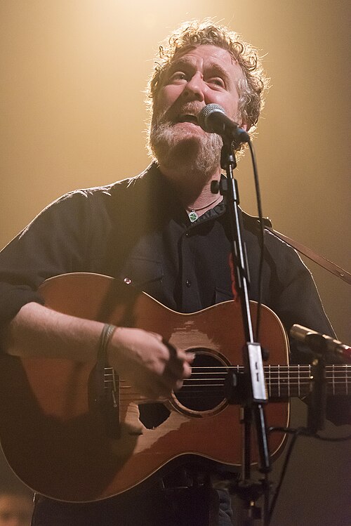 Portrait of Glen Hansard