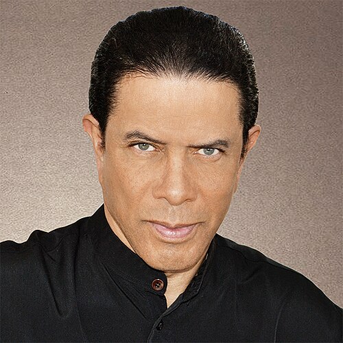 Portrait of Gregory Abbott