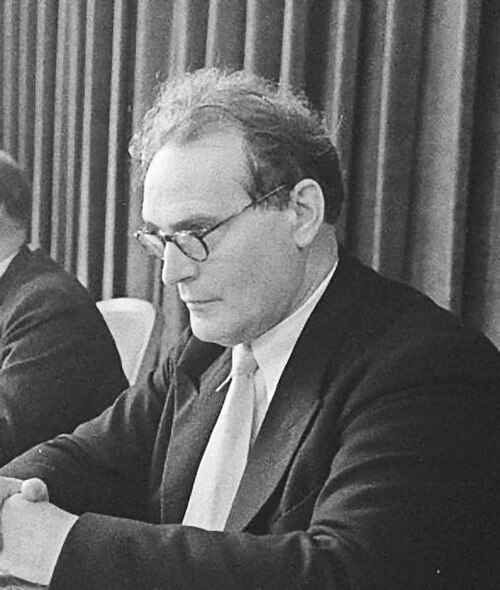 Portrait of Gunther Ramin