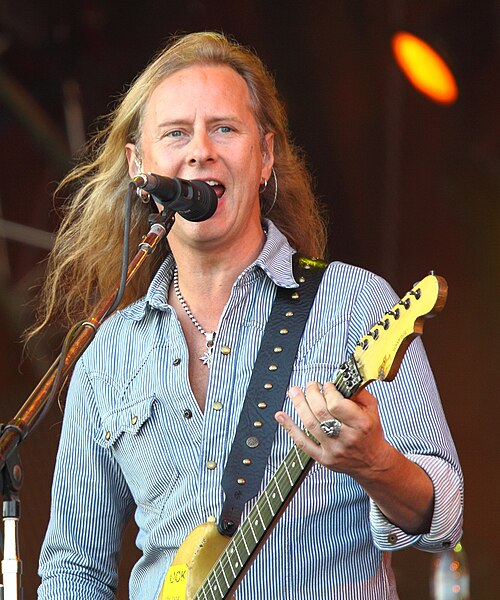 Portrait of Jerry Cantrell