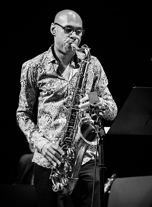 Portrait of Joshua Redman