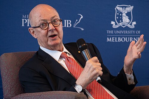 Portrait of Kim Williams