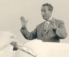 Portrait of Kurt Thomas