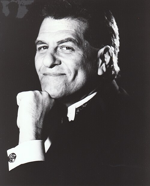 Portrait of Len Barry