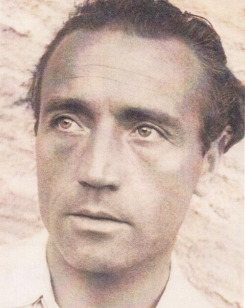 Portrait of Leo Kok