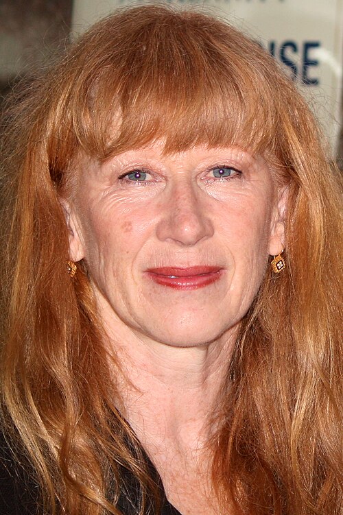 Portrait of Loreena Mckennitt