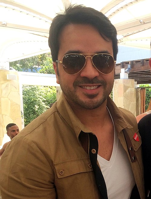 Portrait of Luis Fonsi
