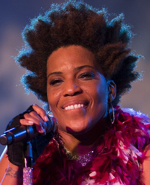 Portrait of Macy Gray