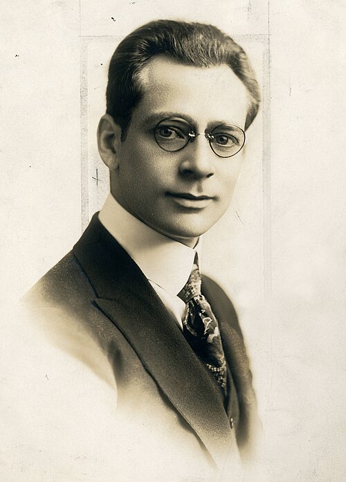 Portrait of Oliver Wallace
