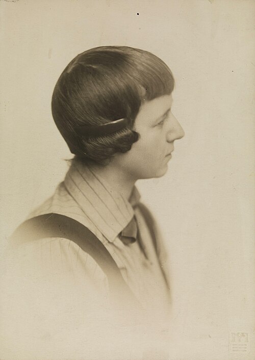 Portrait of Pauline Hall