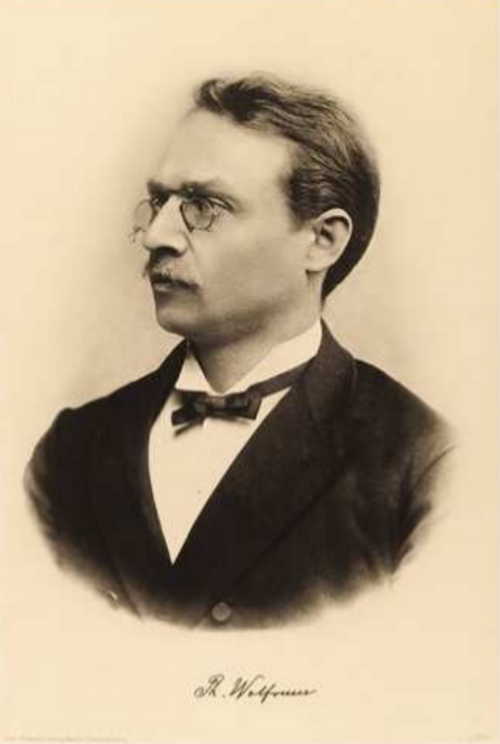 Portrait of Philipp Wolfrum