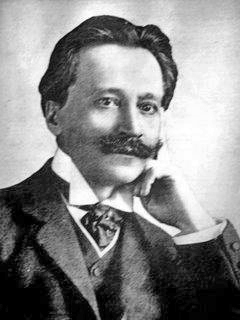 Portrait of Ricardo Castro