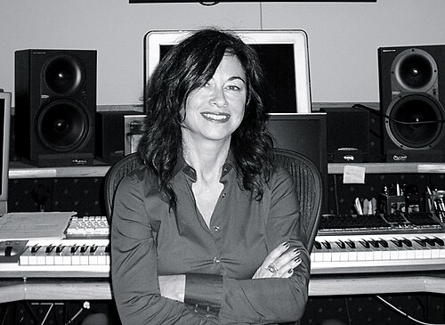 Portrait of Shelly Peiken