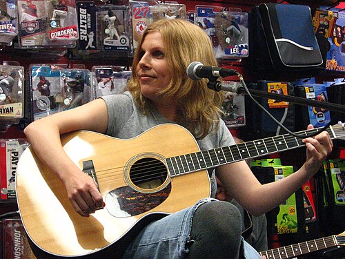 Portrait of Tanya Donelly