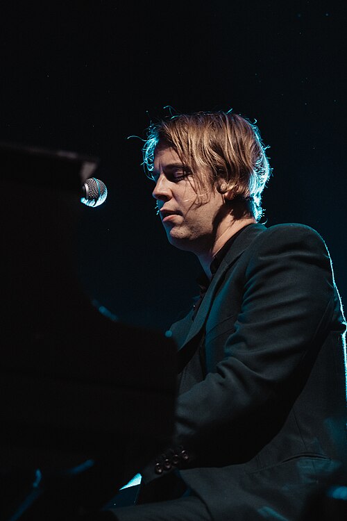 Portrait of Tom Odell