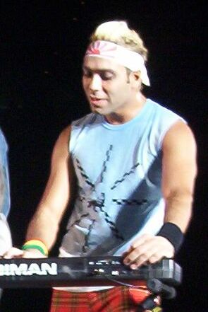 Portrait of Tony Kanal